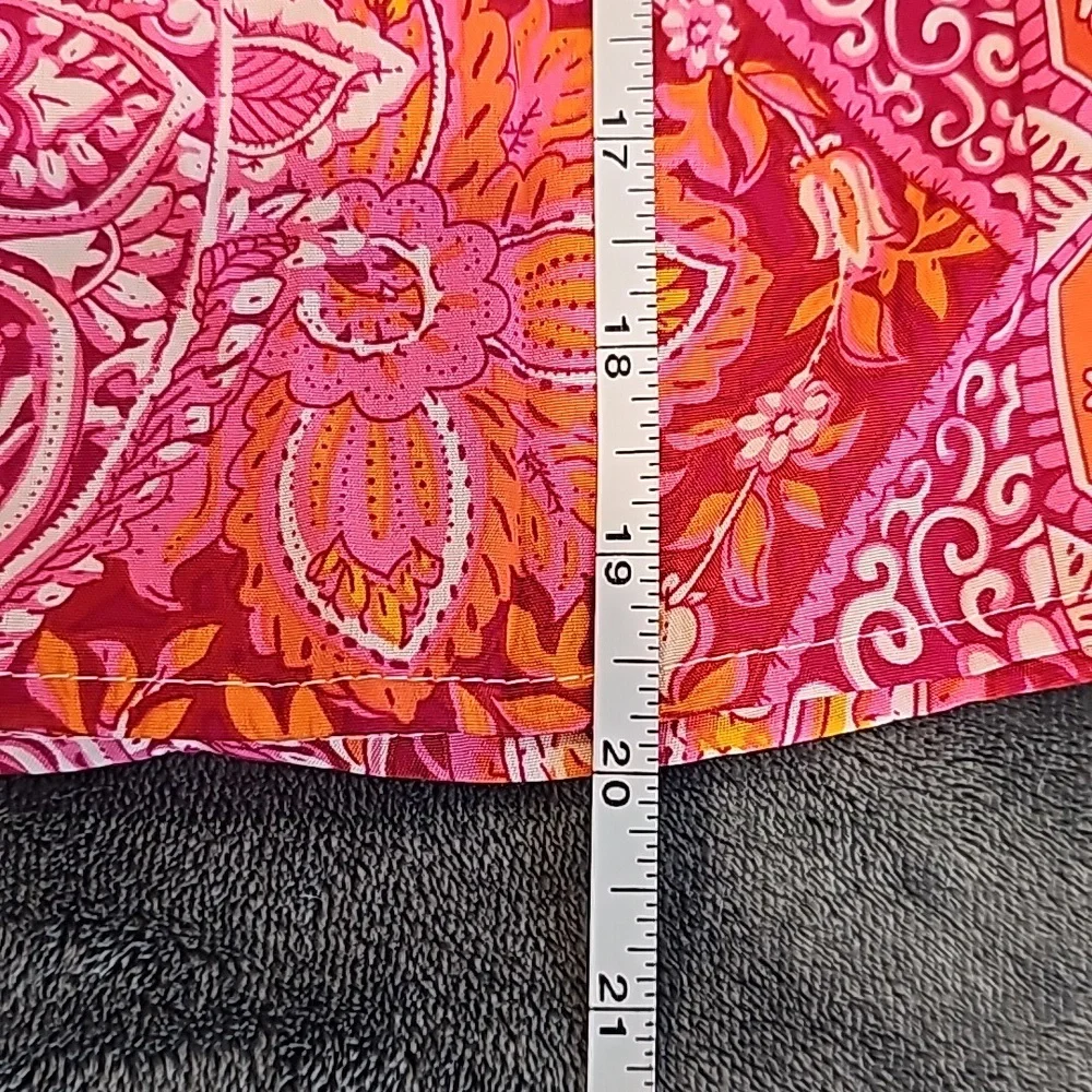 NWOT Beautiful Paisley boho giant bell sleeved top. Size Small sku0054 - Picture 9 of 10